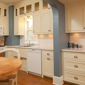 St. Paul Reproduction Kitchen