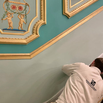 Tom Snagging Gold Gilding