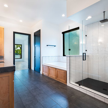 Lake Tyler Contemporary Modern Home