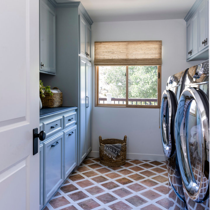 75 Beautiful Laundry Cupboard Ideas & Designs - July 2022 | Houzz AU