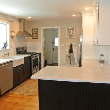 Arlington Two-tone Dog Lover kitchen