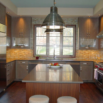Custom Oak Veneer Finished Kitchen