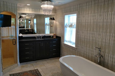 Bathroom - traditional bathroom idea in Oklahoma City