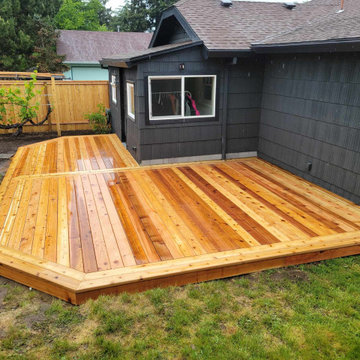 Tight knot ceder deck