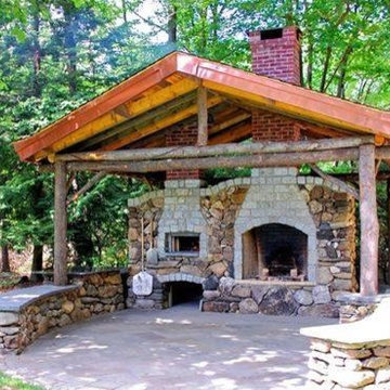 Fieldstone Outdoor Fireplace and walls by Hartland Brickworks