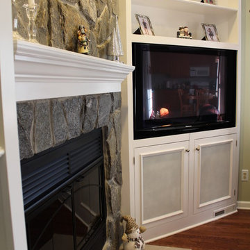Riverside Avenue Family Room Fireplace