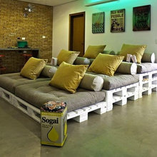 game/movie room
