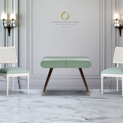 Farbe - Desks & Writing Bureaus