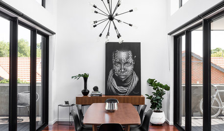 Houzz Tour: A Modern Extension Brings Together the Old & the New