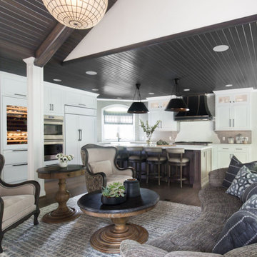 A Mood Setting and Show Stopping Kitchen
