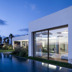 Apex Villa - Windows And Doors