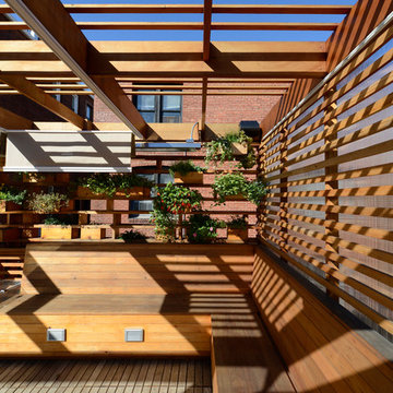 DC Roof Deck & Translucent Screen