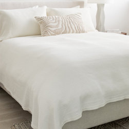 Valencia Milk - Bedding
