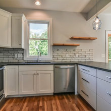 Kitchen cabinet white