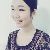 Ami Chanita's photo