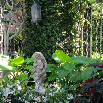 Tropical Garden Design