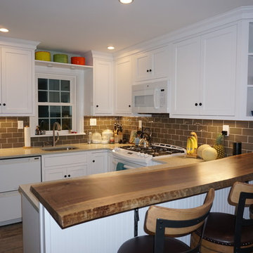 Perry Ave Kitchen and Powder Room