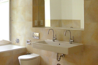 Modernes Badezimmer in München