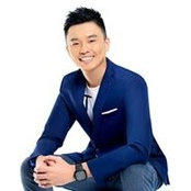 Adrian Teng's photo