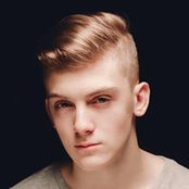 Julian Sadokha's photo