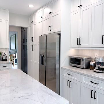 90s Kitchen Reimagined: Timeless Style & Smart Function