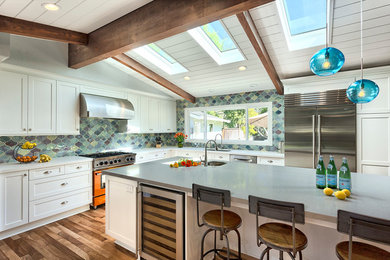 Transitional kitchen photo in San Francisco