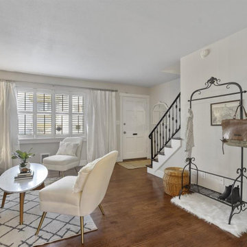 Stylish 2 Bedroom Condo in Stadium District