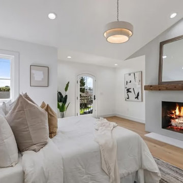 Midcentury meets Classic Revival