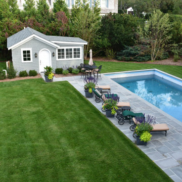 Quogue Summer House - Overlooking the Pool & Cottage