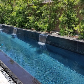Irvine Negative Edge Pool