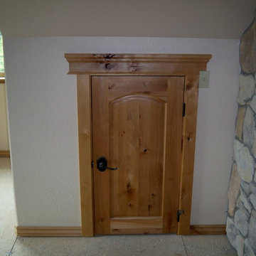 Rustic Knotty Alder Interior woodwork, Stair casing
