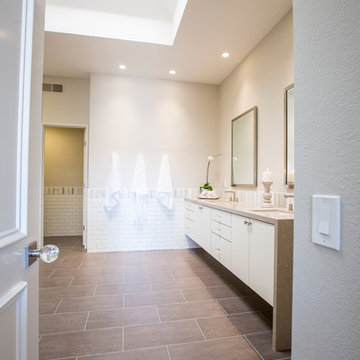 Modern Bathroom