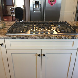 Frigidaire Pro 36" gas cooktop - Cooktops