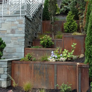 Tailored Hillside Design