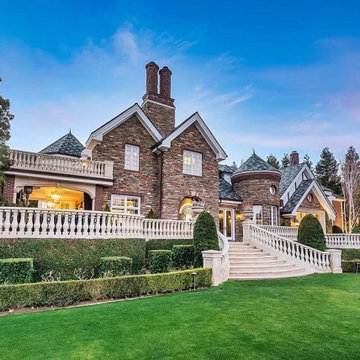 Home Builders in Paradise Valley