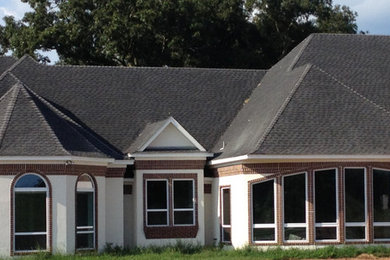 Exterior home photo in Houston