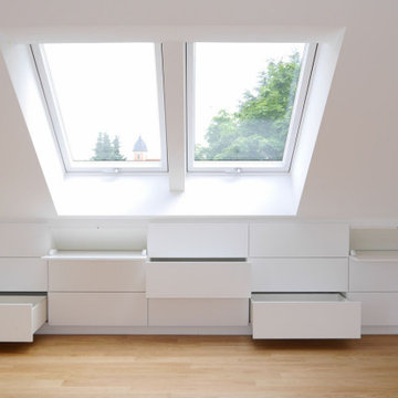 Ankleide und Badezimmer im Dachgeschoss