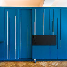 blue wall