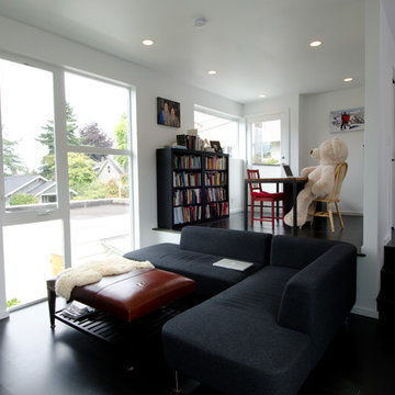 KRJZ Residence