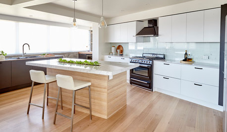 Simple Kitchen Herb Gardening, Indoors!