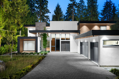 Minimalist exterior home photo in Vancouver