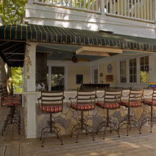 Outside Bar