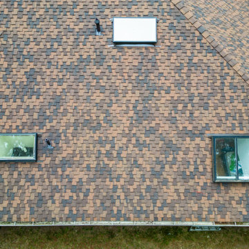 Elegant Composite Shingle Roof in Bellevue, Washington