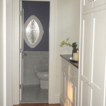 Powder Room - Craftsman meets Modern