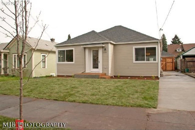 Traditional exterior home idea in Portland