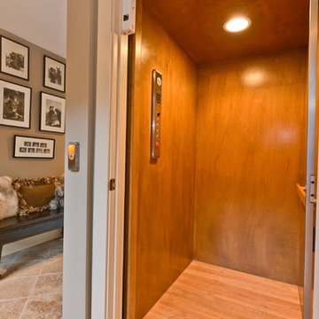 414 Sunfish Historic Rebuild of a Franklin Lloyd Wright home