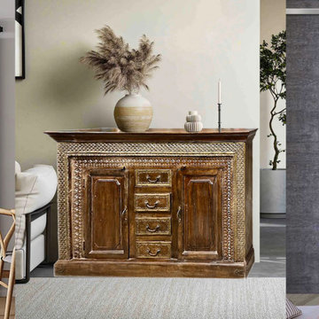 Vintage-Inspired Coffee Tables: Rustic Charm for the Boho Farmhouse Home