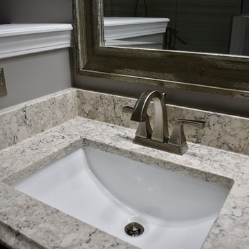 Master Bath - Vinecut Dune