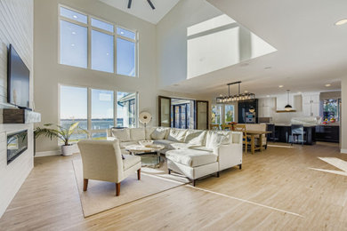 Inspiration for a craftsman living room remodel in Chicago