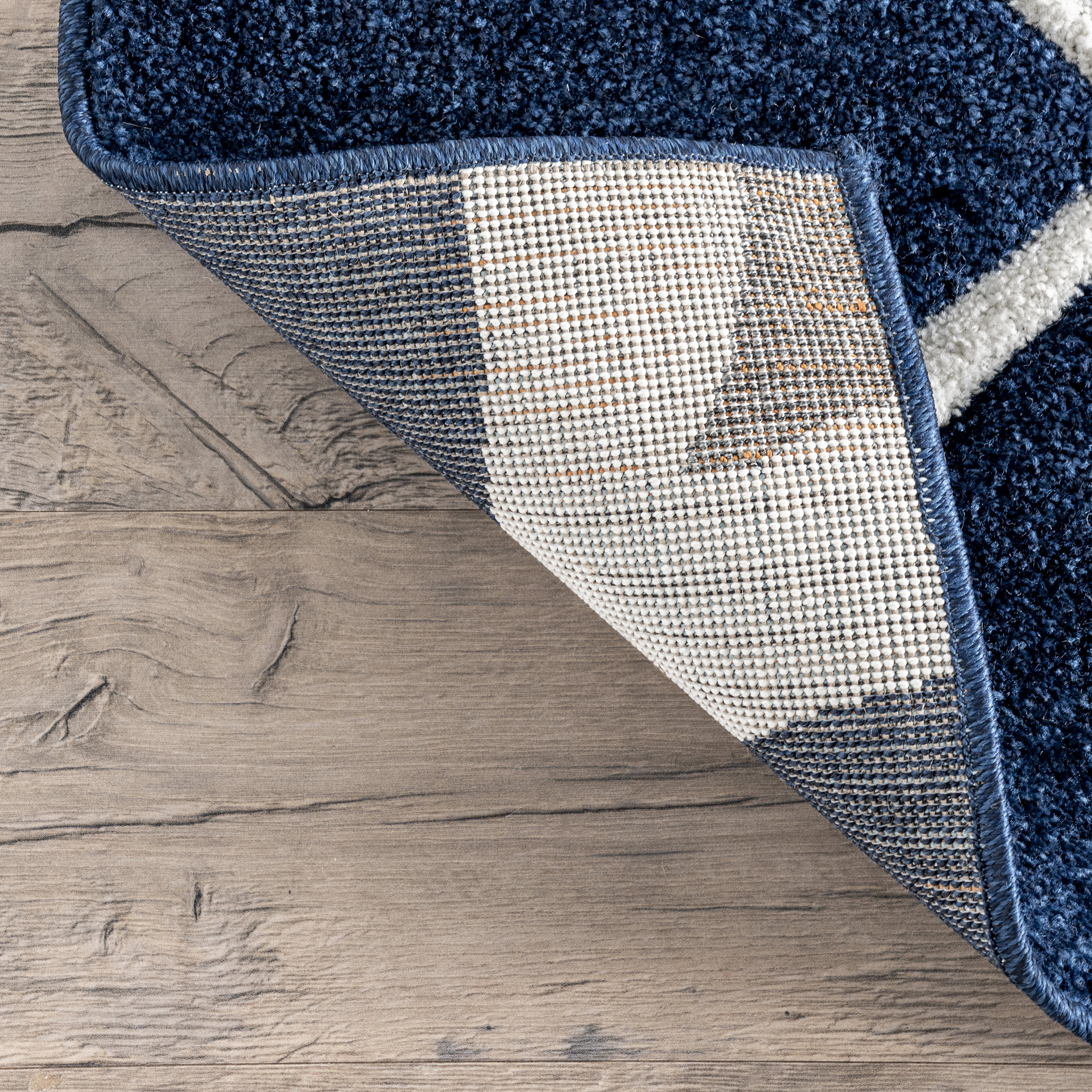 Nuloom Hand-Tufted Gabriela Area Rug, Navy 4'x6'